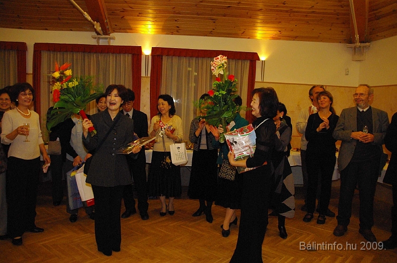 japan-magyar_est_2009.11.22.102.jpg