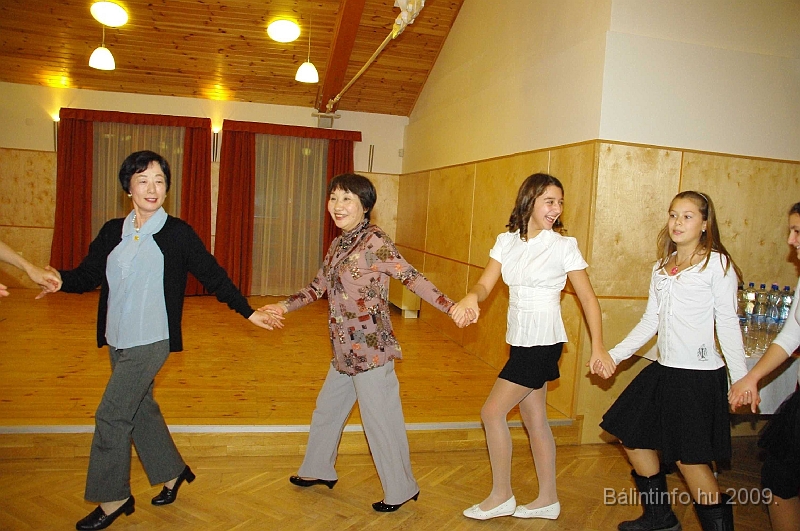 japan-magyar_est_2009.11.22.145.jpg
