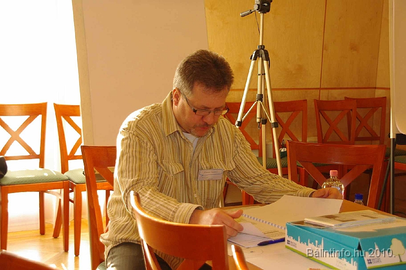 varosfejlesztocsapatjatek_2010_004.jpg