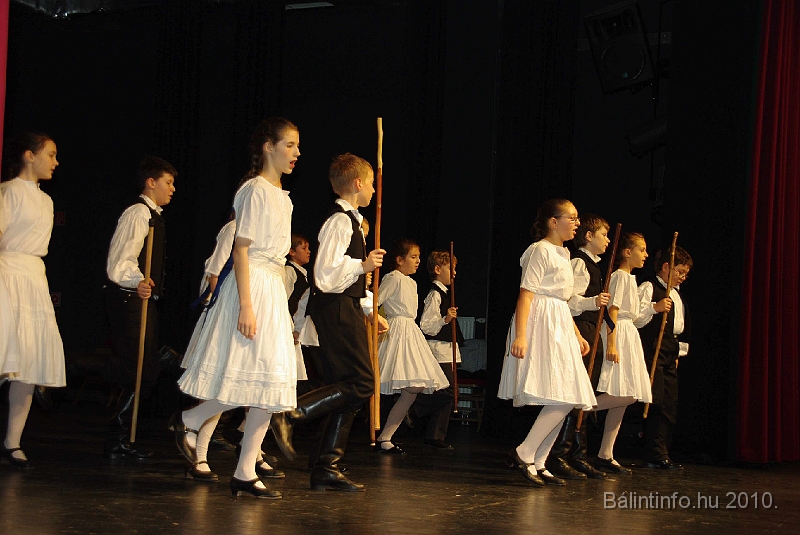 varosfejlesztocsapatjatek_2010_053.jpg