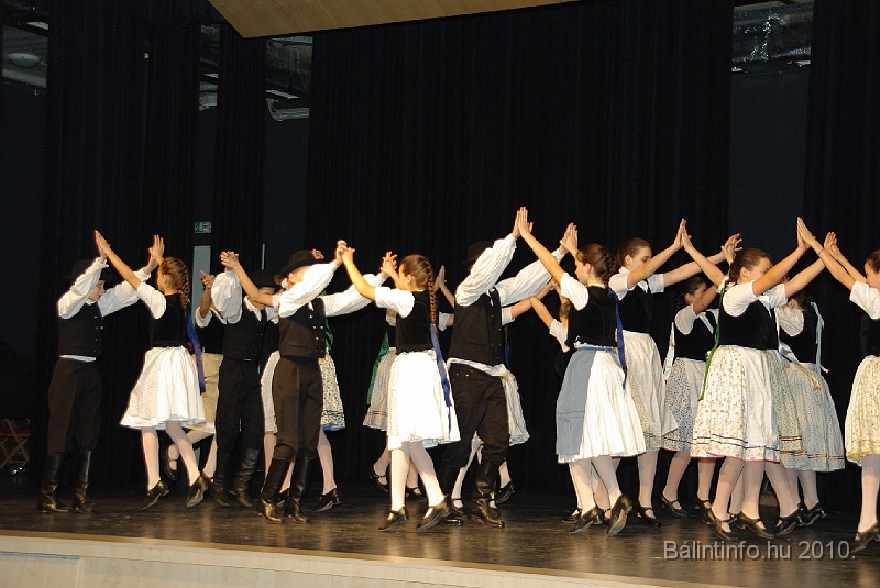 varosfejlesztocsapatjatek_2010_063.jpg