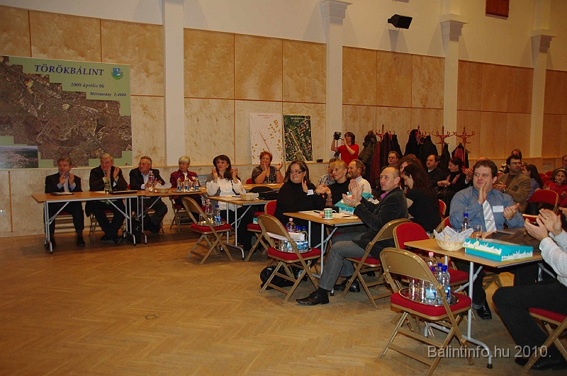 varosfejlesztocsapatjatek_2010_070.jpg