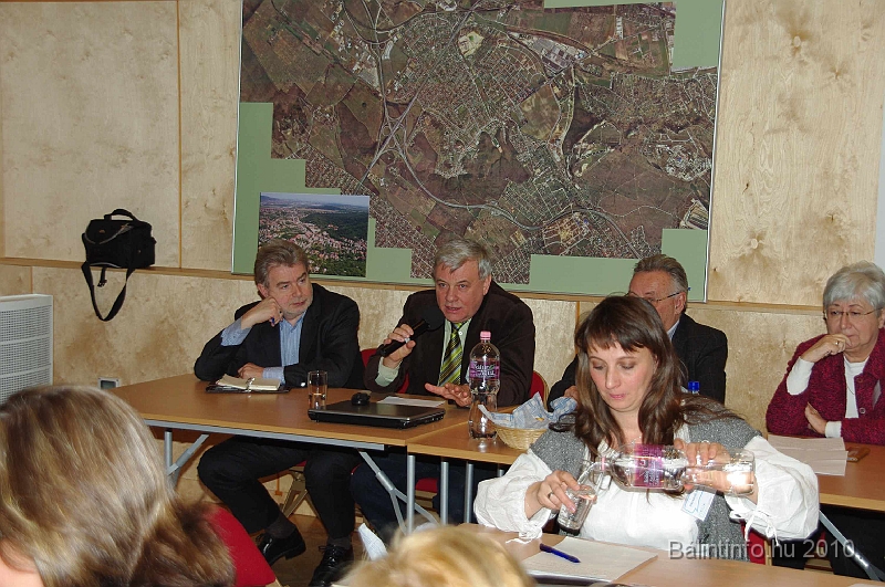 varosfejlesztocsapatjatek_2010_077.jpg