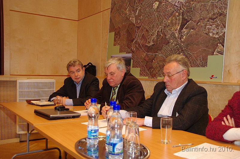varosfejlesztocsapatjatek_2010_095.jpg