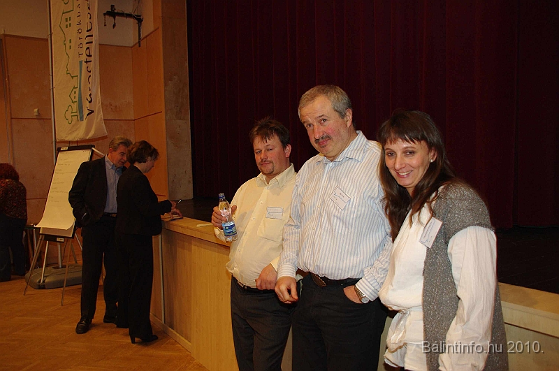 varosfejlesztocsapatjatek_2010_111.jpg