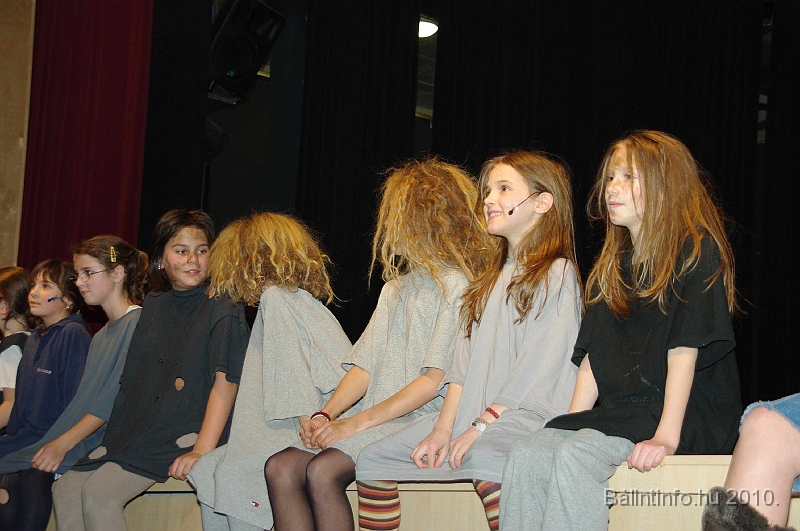 varosfejlesztocsapatjatek_2010_173.jpg