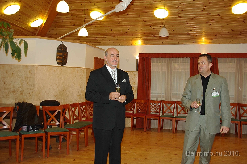 varosfejlesztocsapatjatek_2010_197.jpg