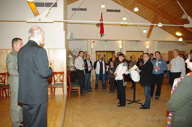 varosfejlesztocsapatjatek_2010_200.jpg